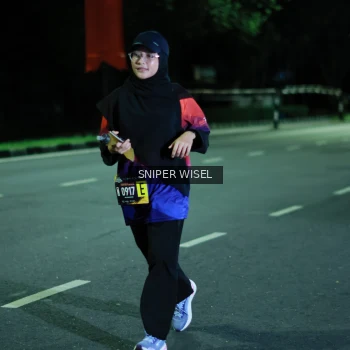 Runner Photo 3517035