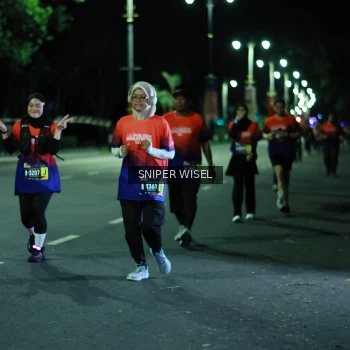 Runner Photo 3517055