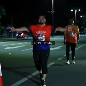 Runner Photo 3517067