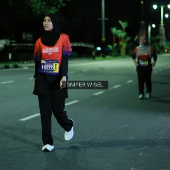 Runner Photo 3517071