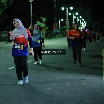 Runner Photo 3517075