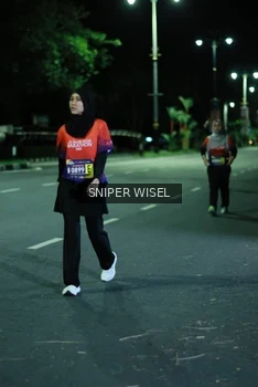 Runner Photo 3517076