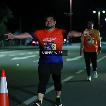 Runner Photo 3517077