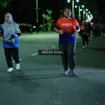 Runner Photo 3517099