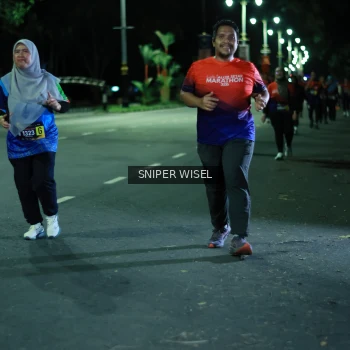 Runner Photo 3517101