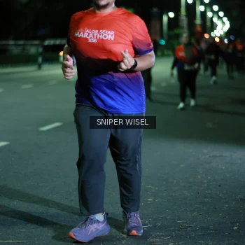 Runner Photo 3517113