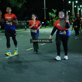 Runner Photo 3517119