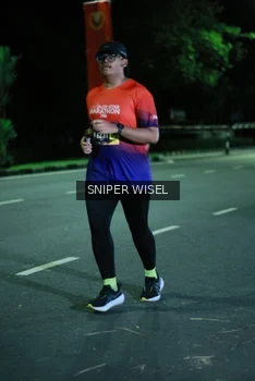 Runner Photo 3517142
