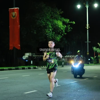Runner Photo 3517145