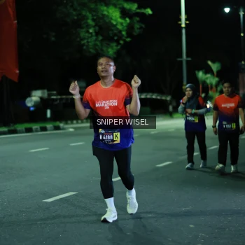 Runner Photo 3517170