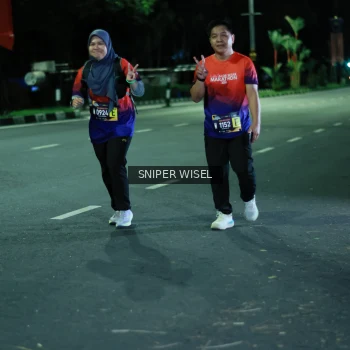 Runner Photo 3517201