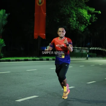 Runner Photo 3517241
