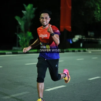 Runner Photo 3517260