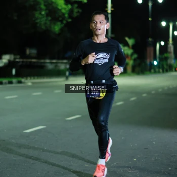 Runner Photo 3517316
