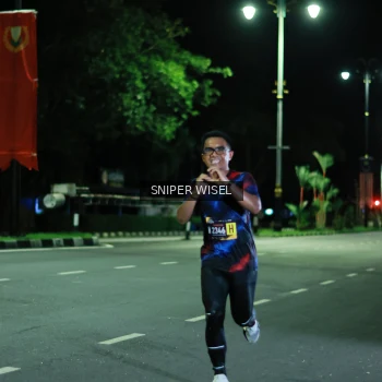 Runner Photo 3517418