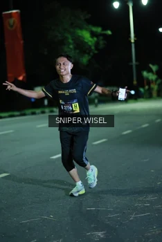 Runner Photo 3517433