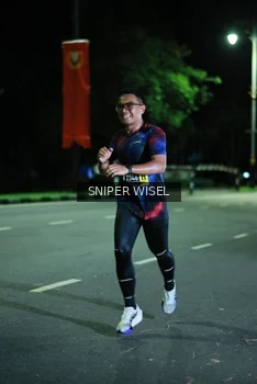 Runner Photo 3517436