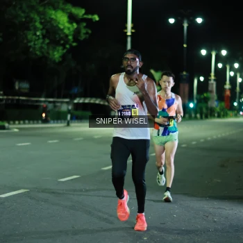 Runner Photo 3517499