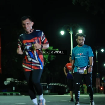 Runner Photo 3517500