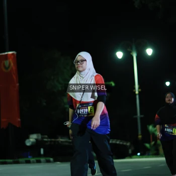 Runner Photo 3517529