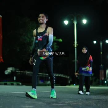 Runner Photo 3517574