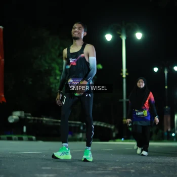 Runner Photo 3517575