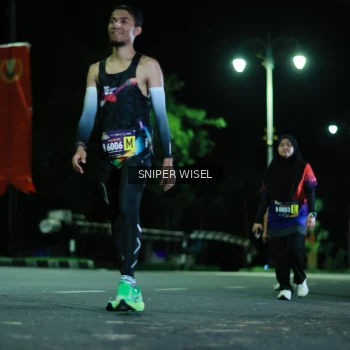 Runner Photo 3517587