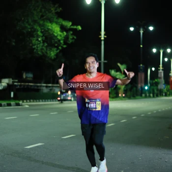 Runner Photo 3517593