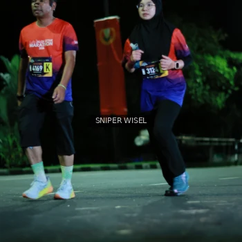 Runner Photo 3517640