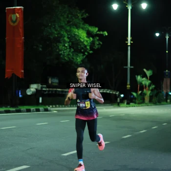 Runner Photo 3517646
