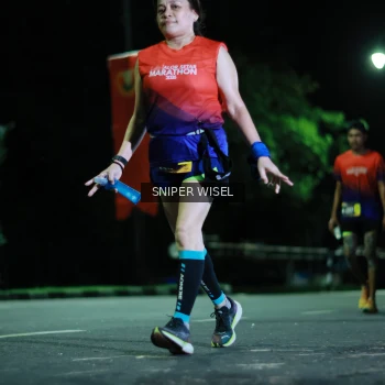 Runner Photo 3517656