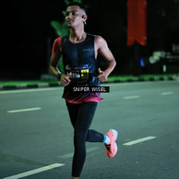 Runner Photo 3517675