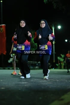 Runner Photo 3517678