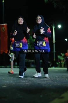 Runner Photo 3517681