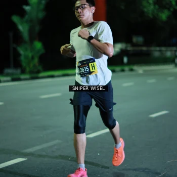 Runner Photo 3517685
