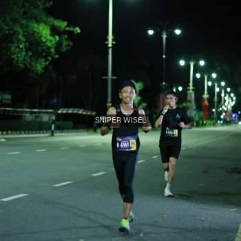 Runner Photo 3517689