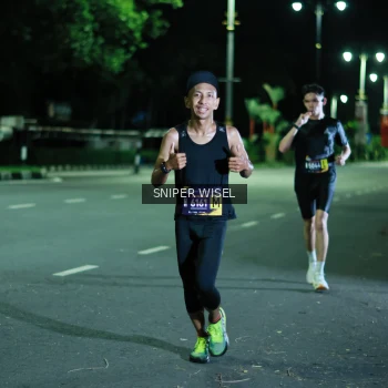 Runner Photo 3517705