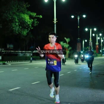 Runner Photo 3517718