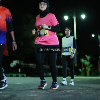 Runner Photo 3517723