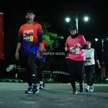 Runner Photo 3517728