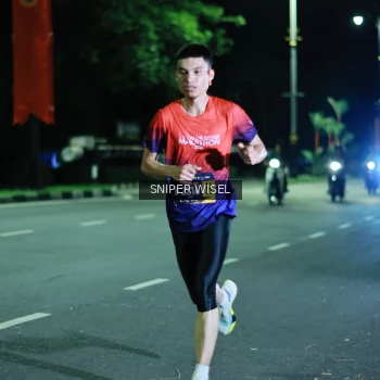 Runner Photo 3517732