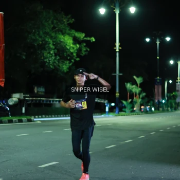 Runner Photo 3517754