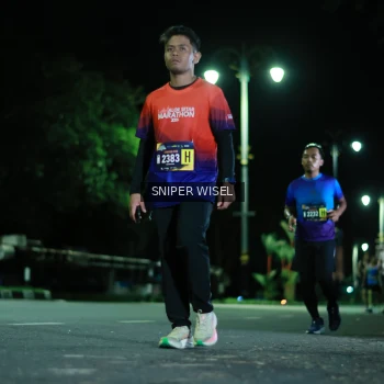 Runner Photo 3517764