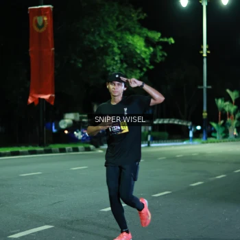 Runner Photo 3517766