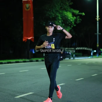 Runner Photo 3517770