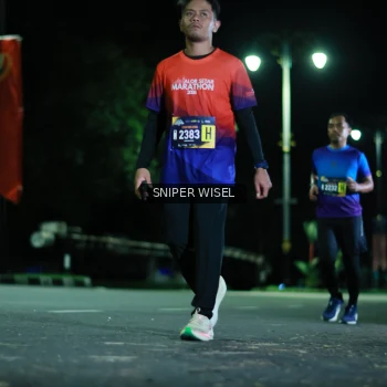 Runner Photo 3517776