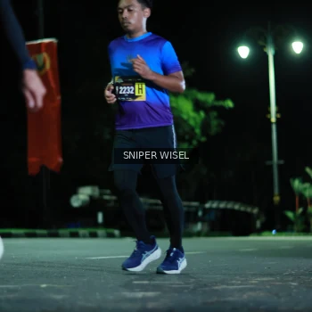 Runner Photo 3517779