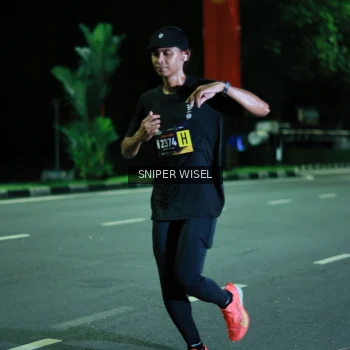 Runner Photo 3517786