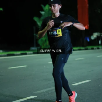 Runner Photo 3517790