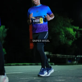 Runner Photo 3517792